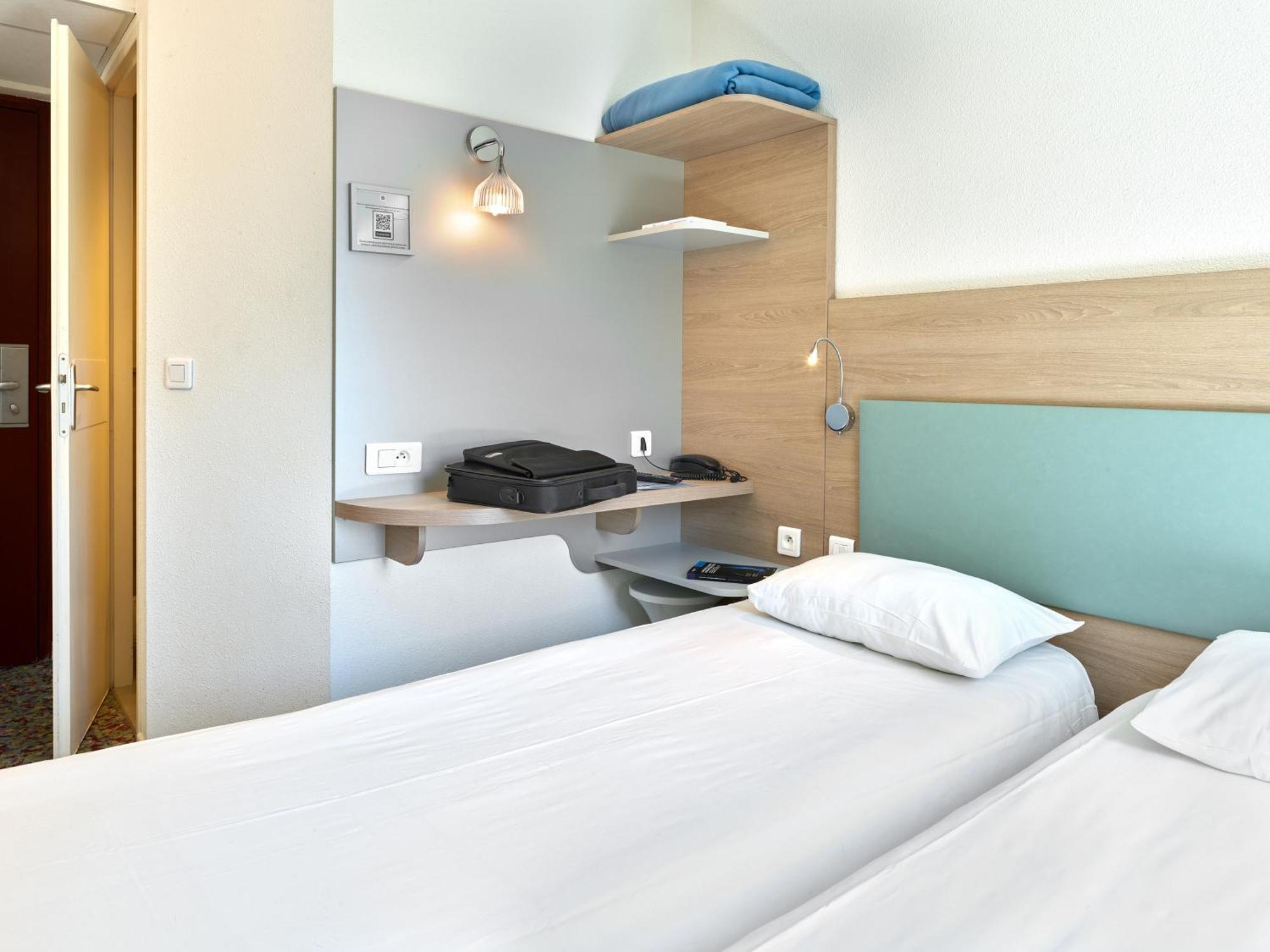 Hotel Revotel Nancy Centre Gare Et Congres Ngoại thất bức ảnh