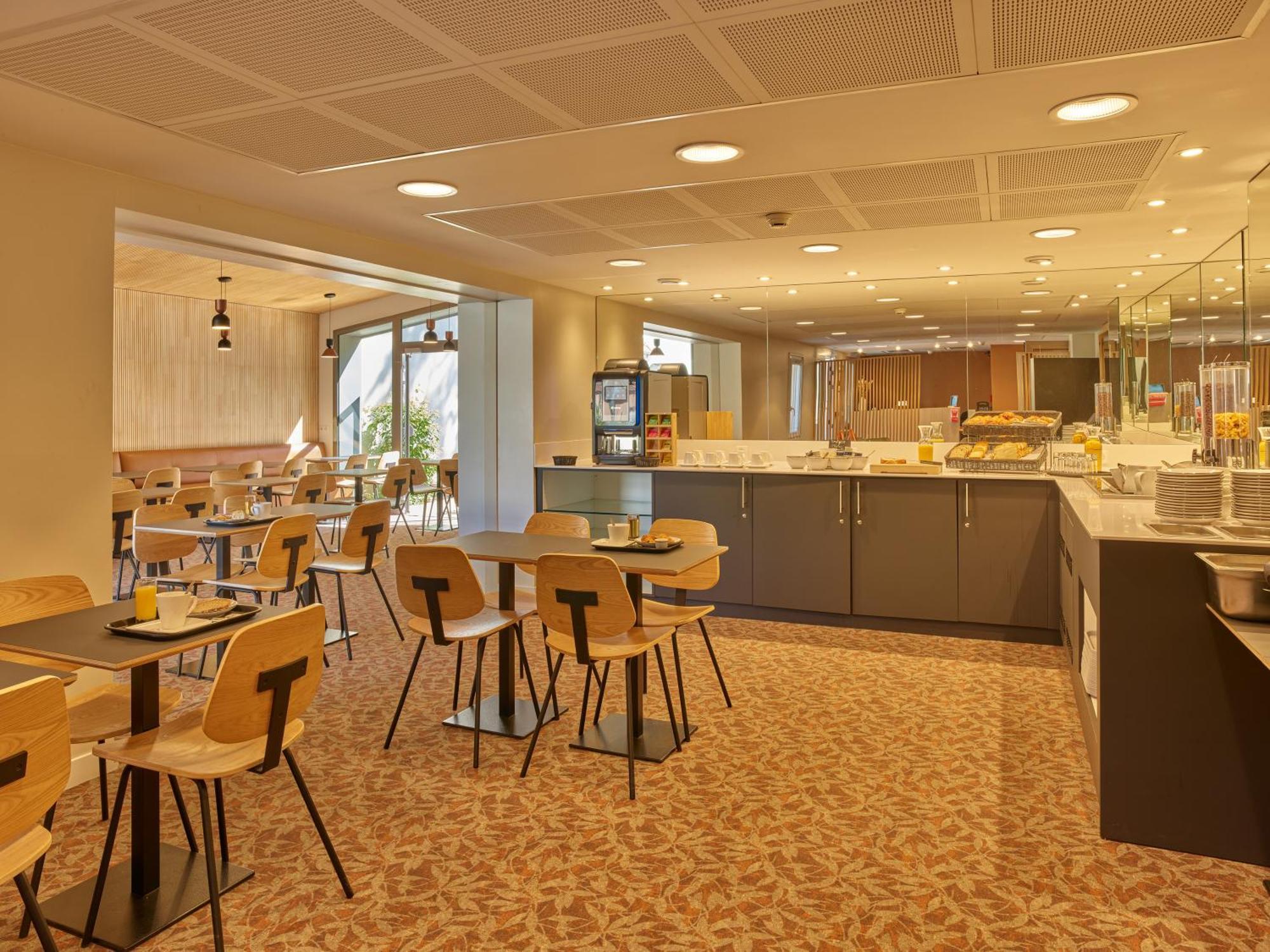 Hotel Revotel Nancy Centre Gare Et Congres Ngoại thất bức ảnh