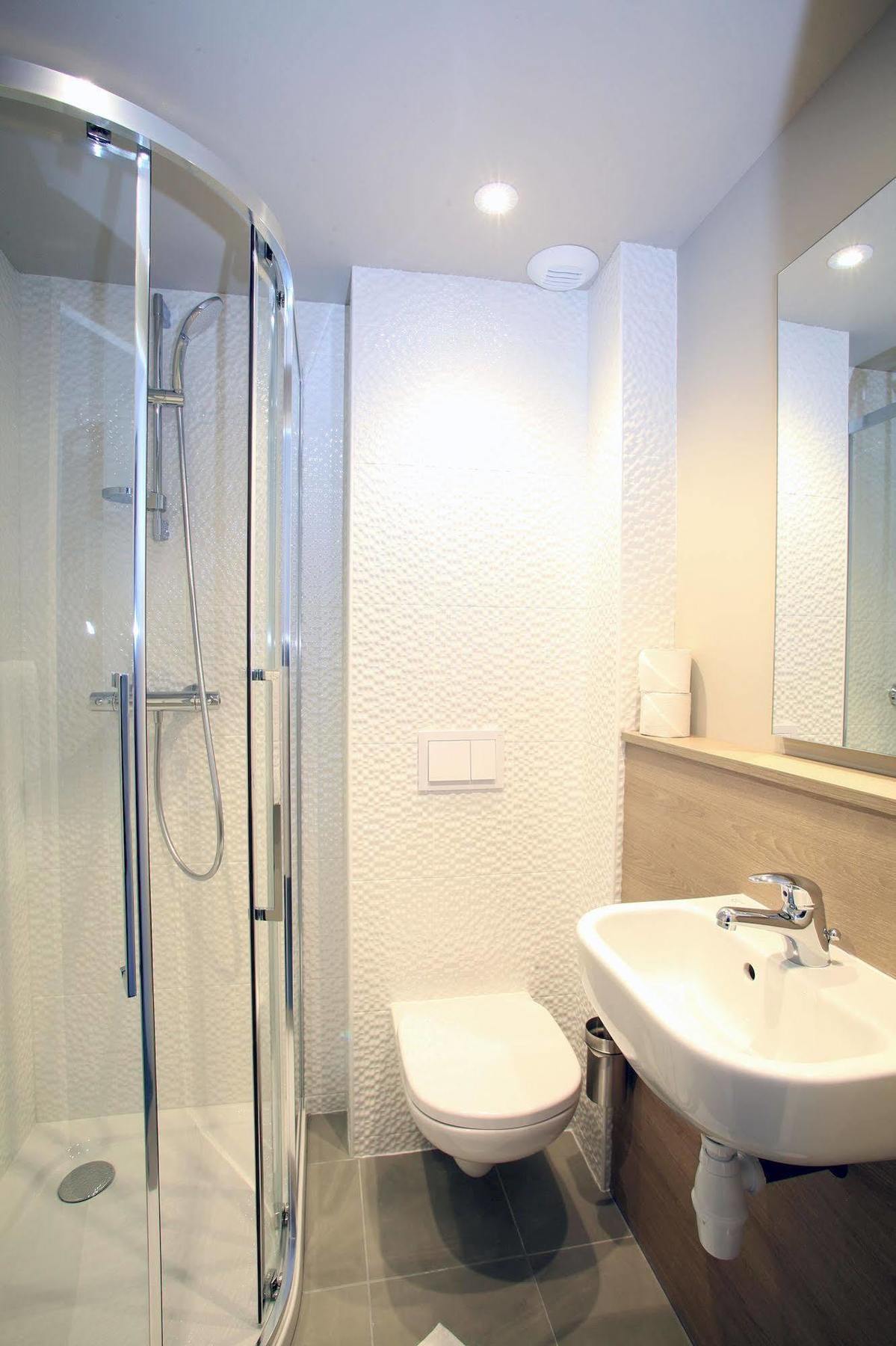 Hotel Revotel Nancy Centre Gare Et Congres Ngoại thất bức ảnh